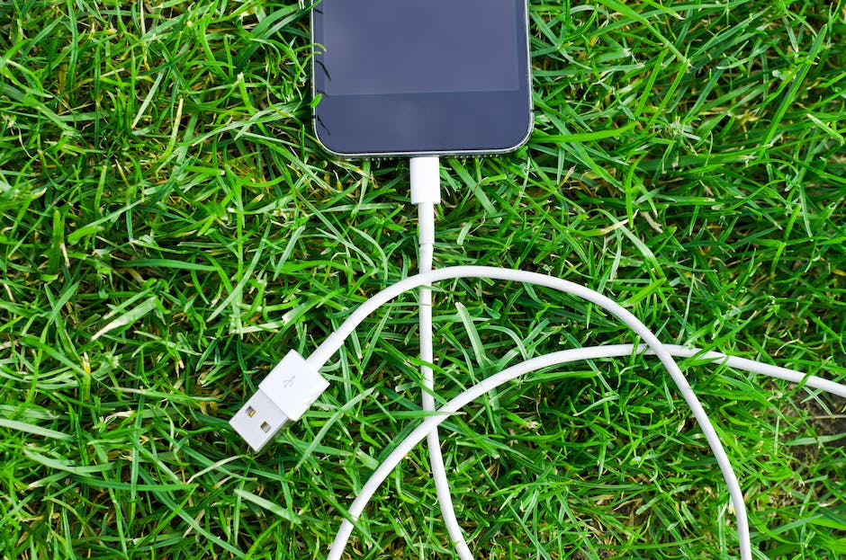 HDMI Kabel zum Verbinden von Fernseher und Laptop