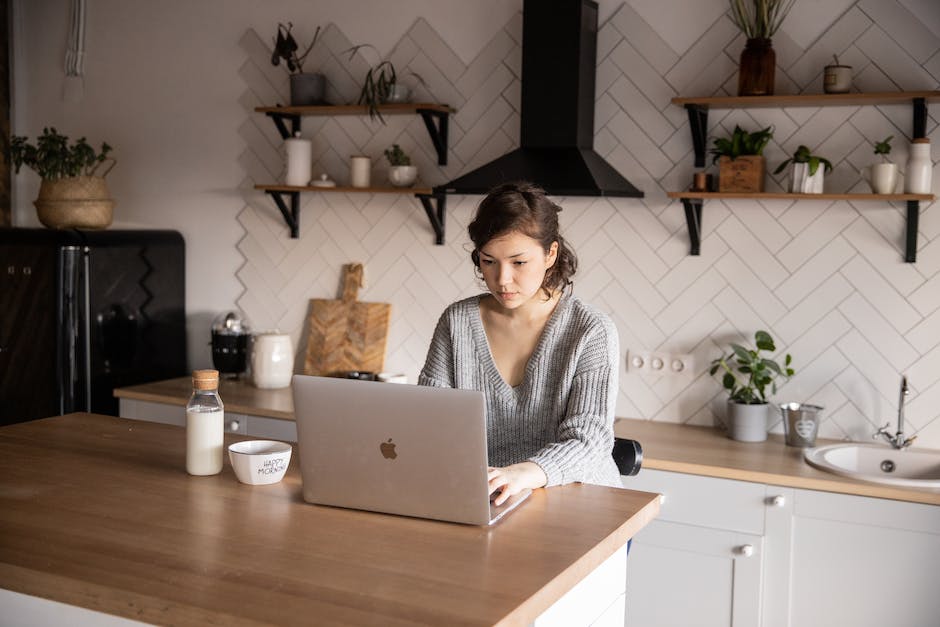Laptop-Kauf: Aspekte und Tipps beachten