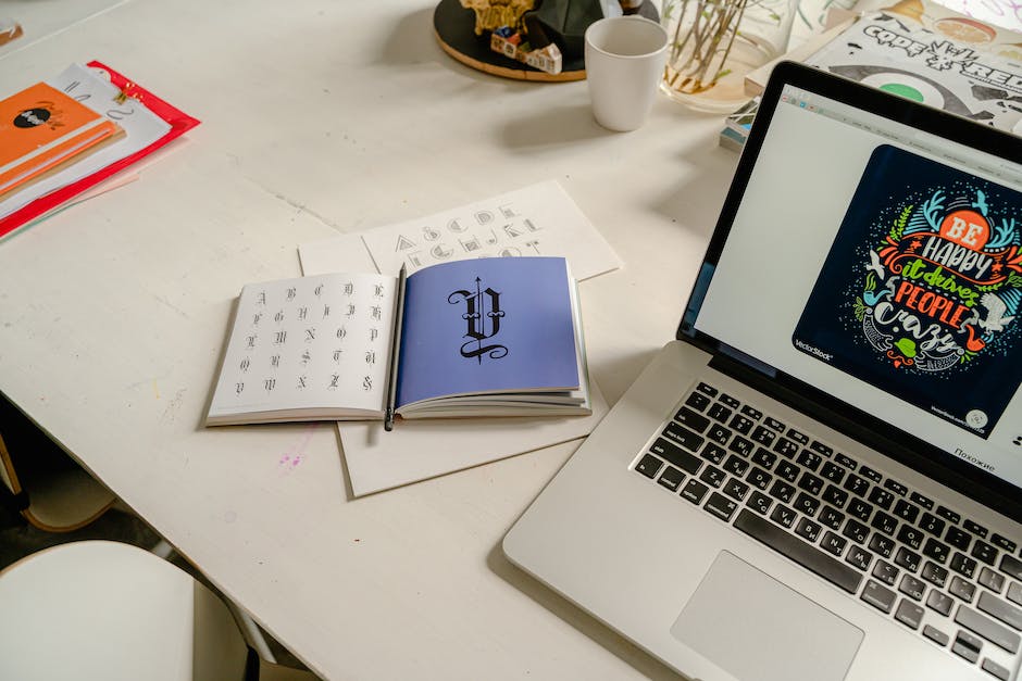 Laptoptastatur mit Strg Taste markiert