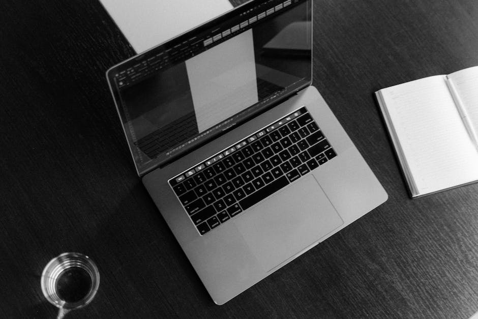 Laptop-Bildschirm reinigen