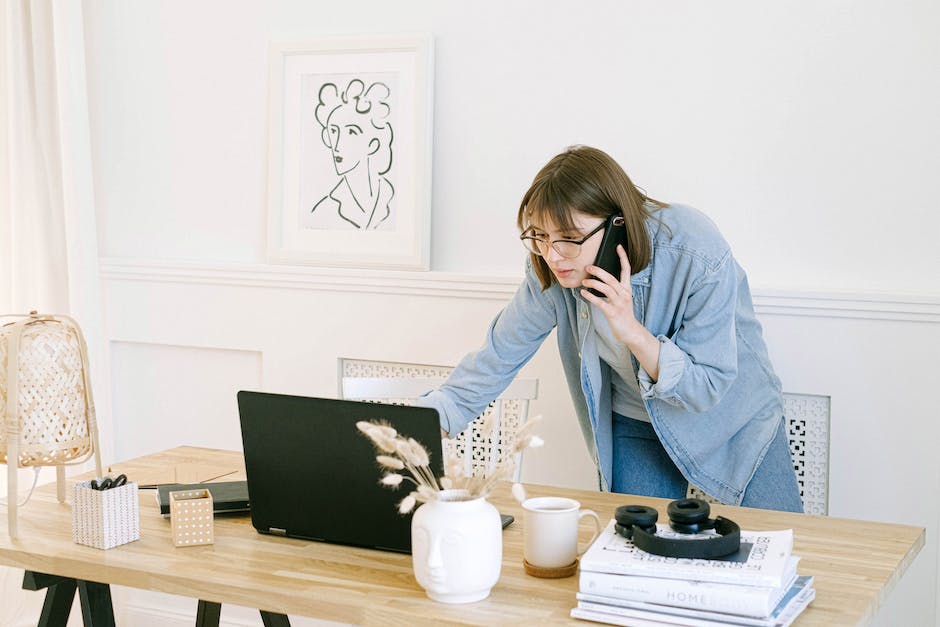  E-Mails auf dem Laptop finden